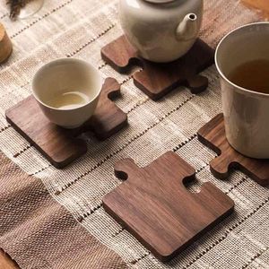 Table Mats 1PC Wooden Puzzle Tea Coffee Cup Pad Durable Drink Mat Walnut Wood Coasters Heat Resistant Home Placemats Decor