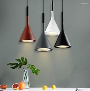 Lampy wiszące nowoczesne jadalnia kuchnia światła Lampadario Sosspensione Modern Nordic Dom Home Decor Lustres Para sala de jantar hanglamp