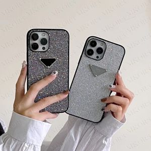 Lüks Bling Glitter Cep Telefonu Kılıfları Plastik Ren Taşı Arka Kapak iPhone 14 14pro 13 13pro 12 12pro 11 Pro Max Parlak Kılıf Üçgen Tasarım