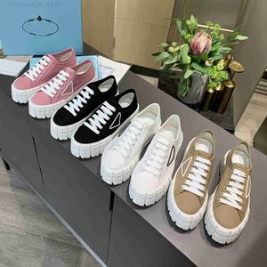 Tasarımcı Ayakkabı Kadınları Naylon Ayakkabı Gabardine Canvas Spor Keyikleri Tekerlekli Lady Eğiticileri Loafers Platformu Katı Yüksek Ayakkabı Kutusu Yüksek 5A Kaliteli Qoca