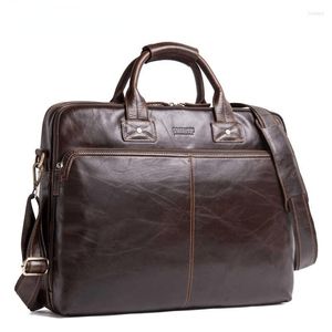 Evrak Çantaları Erkekler Cowhide Business evrak çantası 14 inç dizüstü bilgisayar boş zaman çantası büyük kapasiteli bir omuz moda crossbody tutabilir