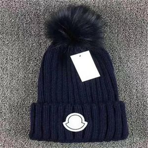 Luksusowi projektanci czapka klasyczna jesienno-zimowa designerska czapka typu beanie mężczyźni i kobiety moda uniwersalna czapka z dzianiny w gorącym stylu jesień na zewnątrz ciepła