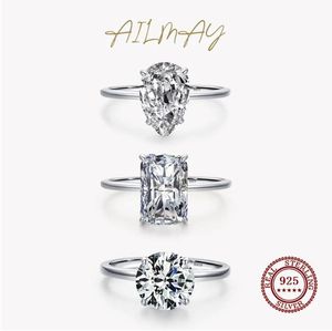 Luxo corte de luxo Clear CZ Ring Solid 925 Sterling Prata Rings clássicos de dedos para mulheres Presente de jóias de noivado de casamento