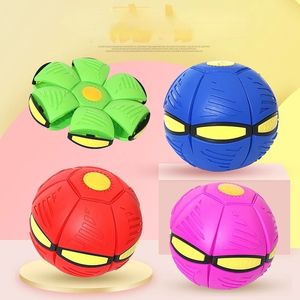 Party Balloons Flying UFO Flat Throw Disc Ball With LED Light Magnetic balls kids Toy Outdoor Games Garden Beach Children's toys sports 230105