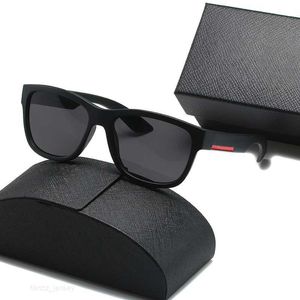 Männer und Frauen Designer Sonnenbrille Polarisierte Mann Gläser Luxus Marke Sonnenbrille Harte Fall Reise Schutz Brillen Tasche Schwarz Tragbare gute