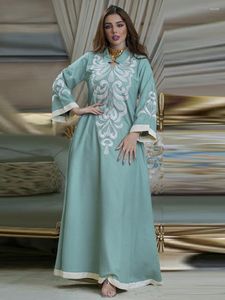 Casual Dresses Abayas für Frauen Dubai 2023 Gesticktes Patchwork Muslim Maxi Langes Kleid Robe Femme Eid Mubarak Kaftan Damen Islamisch