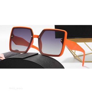 Мужские дизайнерские солнцезащитные очки для женщин бренд бренд UV400 Овер.