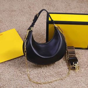 2023 svart clutchväska modedesigner väskor handväskor sadel Shouldra Nanografi lyx designer handväskor handväskor shopping Messenger tote ryggsäck sling