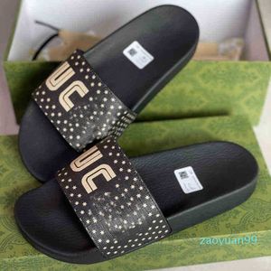 Tops 2023 Designer Slippers Sandal Men Women Rubber Slides Slipper Summer Sexy Sandals Mens Luxurys Designers Flats Fashion Ladies Beach Beauty