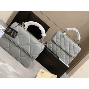 2023 Women Luxury Designer Crossbody Bags purse Wholesale Price Genuine Leather bag Shoulder Flap Handbag with small and big lattice diamond size 25cm