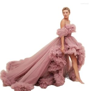 Abiti da festa Sexy Maternità Prom Abito lungo Po Robe Ruffled Fluffy Celebrity Poshoot Gown High Low Soft Tulle Baby Shower Robes