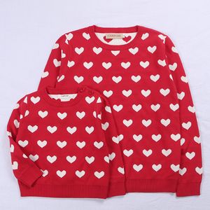 Completi di abbigliamento Completi per genitori e figli Autunno Look per la famiglia Maglioni Abiti coordinati Madre Figlia Figlio Pullover Cappotti caldi per bambini da donna 230105