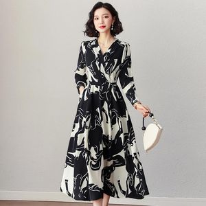 Casual Dresses Spring Women Printing Dress Long Sleeve Vintage Chiffon V-Neck Adjustable Sashes Mid-Length Temperament