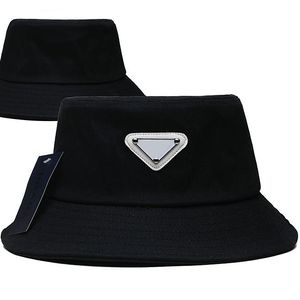 bucket hat designers luxury hats solid colour metal letter design fashion sunshade cap temperament versatile hat couple travel wear very nice