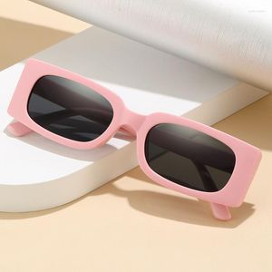 Okulary przeciwsłoneczne Vintage Square Frame Okulary przeciwsłoneczne Fashion Trendy Mały prostokąt Kobiety Marka Projektant Hip Hop Okulary damskie