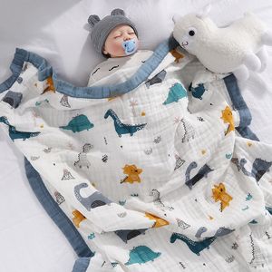 담요 Swaddling 110x110cm 6 레이어 거즈 담요 만화 100 면화 된 목욕탕 수건 목욕 가운 흡수 가을 흡수성 가을 겨울 유아 크래들 퀼트 230106