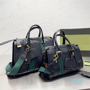 Cross Body Large Capacity Shoulder Bag Classic Handbags Travel Shopping Tote