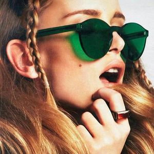 Sonnenbrille BEGREAT Mode Frühling Sommer Stile Frauen Bonbonfarben Kunststoff Damen Grün getönt Dicke Linse Männer Rimles Brillen