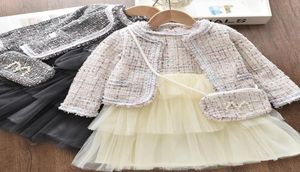 Giyim Setleri Çocuk Bebek Kız Kış Giysileri Kızlar Katlar ve Patchwork Kolsuz Elbise Kıyafetleri Çocuklar039S Zarif Tüvit 1572976