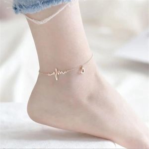 Anklets Gold Color Plated Titanium Steel Böhmen Weave Heart Chain for Women Beach Barefoot Sandals Armband Ankel på benet