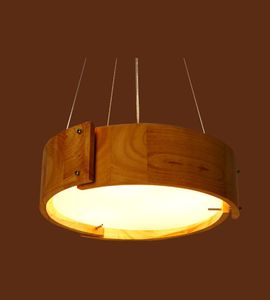 Pendant Light Wood Lamp Shade Lighting Tak Fixture Modern Hanging Industrial For Bedroom Bar vardagsrum Hembelysning3912330