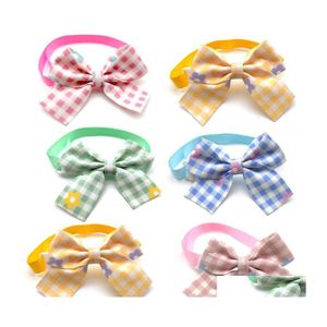 Ubrania dla psów 50/100 PC Akcesoria dla małych psów Mediun Fashion Cute Pet Zapasy Bowtie Holiday Puppy Bow Ties Pielęgnacja Grooming Delave DHKM5