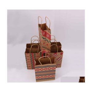 Presentförpackning julsäckar med handtag tryckt Kraft Paper Bag Kids Party Favors Box Decoration Home Xmas Cake Candy DBC Drop Delivery DHM6L