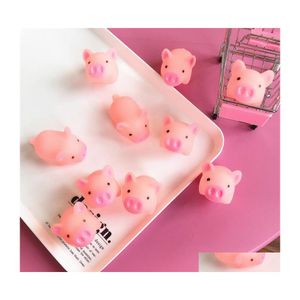 Bath Toys Kids Cute Cartoon Animal 50pcs mini Rubber Pigs Squeeze Sound Baby Gifts For Children Spädbarn 412 H1 Drop Delivery Mate Dhqao