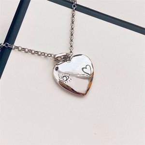 Kadın aşk kolye tasarımcısı mücevher moda zincirleri erkekler için bayan kalp kolye kolye sevgililer gün kız arkadaşı hediye çift cazibe kolyeler hiphop kolyeler