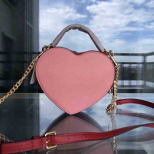 borse a tracolla borse di lusso borse firmate borsa a tracolla in pelle donna Fashion Heart Pink Borse Shopping Totes catena Borsa da spiaggia Borsa 230104