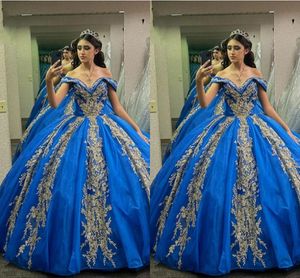 2023 Royal Blue and Gold Quinceanera klänningar från axelblommiga applikationspärlor Pärlor Princess Sweet 16 Dress Prom Party173a