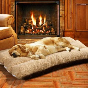 Kennels Winter Warm Dog Bed Mat Thicken Pet Cushion Blanket Puppy Cat Fleece Beds For Small Large Dogs Cats Pad1