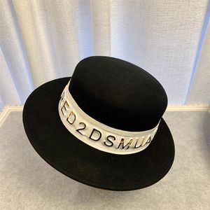 Stingy Brim Shats Wise With Wise Fedora Hat Шлянная шерстяная панама с золотыми буквами