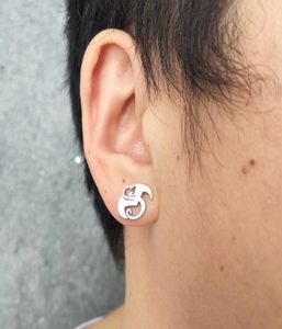 New Strange Music Charm Tech N9ne Stud Earring in acciaio inossidabile Gioielli polacchi argento Design Nuovo Design Good Regalo per unisex1177605
