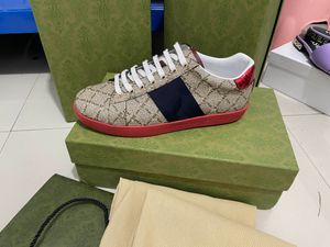 Casual Buty Designer Ace Sneakers Mężczyźni Kobiety Klasyczne białe buty Stripe Płótno splicing sneaker zwierzęcy haft pszczoły