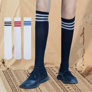 Frauen Socken Strumpfwaren Frau Nette Schwarz Weiß Samt Lolita Lange Einfarbig Knie Hohe Mode Kawaii Cosplay Sexy Nylon Strümpfe