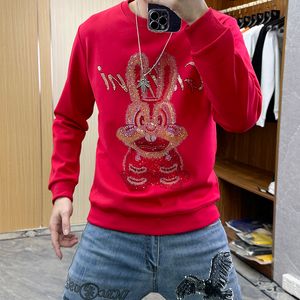 Mężczyźni bluzy noworoczne SWEAT SWEAT Red Rhinestone Rabbit Wzór Pluszowy ciepły wysokiej jakości mężczyzna Pullover Męskie Bluzy Ubranie