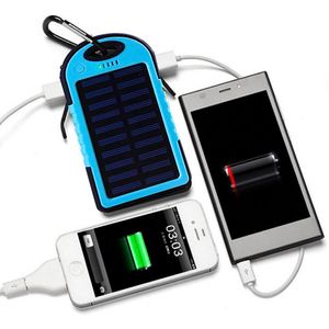 Universal Waterproof Solar Power Bank Portable Chargers For Phone Externt batteri Snabbladdning med LED -ficklampa B62