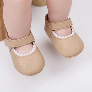 ファーストウォーカー夏の女の赤ちゃんの散歩靴子供幼児の女の子の履物のプリンセスプレファーカーソフト換気