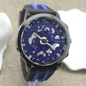 腕時計Fashoin Brand Creative Hollow Quartz Watches Men Lomen Silicone Sports Watch Ladies Casual Dress Relogio Feminino