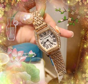Популярные американские роскошные женщины бриллианты кольцо часы Tonneau Shape Dial Quartz Sapphire Glass Roman Roman Numeral