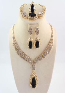 Zestawy biżuterii w Afryce Pełne kryształowe czarne naszyjniki klejnotowe bransoletki kolczyki pierścienie ślubne i druhna przyjęcie weselne set4879452
