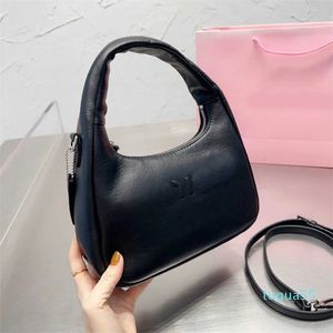 أكياس الكتف Hobo Bag Designer Women Handbags Prinkled Leather Messenger