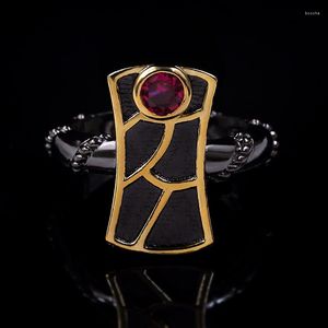 Klusterringar Två färg Creative Key Black Gold Antique Ring for Women Set Retro Överdrivna trendgåvor Zirkon Serpentinsmycken