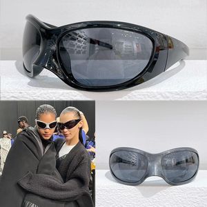 Snow Übergroße Goggle-Sonnenbrille für Damen, Cat-Eye-Sonnenbrille, Catwalk-Look, Designer-Sonnenbrille für Damen, UV-Schutz, eingespritztes Nylon, Winterbrille 0252 mit Boxetui