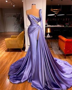 2023 Lavender Evening Dresses Wear Satin Mermaid Formal Long Sleeves One Shoulder Sexy Side Split Plus Size Beaded Prom Pageant Gowns