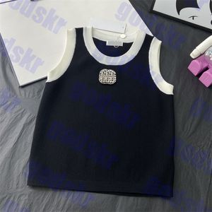 Pearl Logo Tank Top Luxury Womens Topps Fashion Sticked Vests for Women Spring Ladies Clothes
