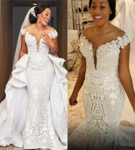 2023 Gorgeous Mermaid Wedding Dresses Bridal Gown with Detachable Train Lace Applique Beaded Off Shoulder Neck Custom Made Beach Country Plus Size vestido de novia
