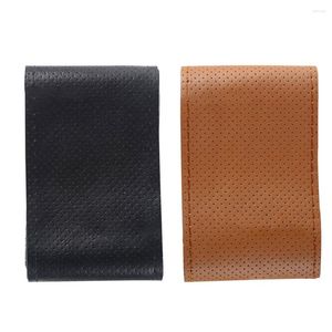 Tampas do volante Allomn vende bem a capa de carro Black Universal PU Leather DIY com agulhas e threads