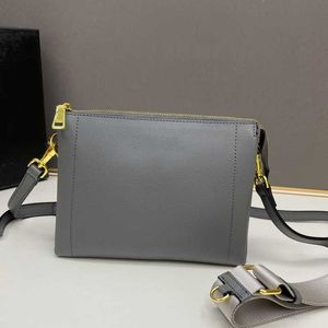 Modemärkesdesigners väskor handväskor hobo purses lady handväska crossbody axel kanal totes mode plånbok 3 fack ko läderväska 1bh188